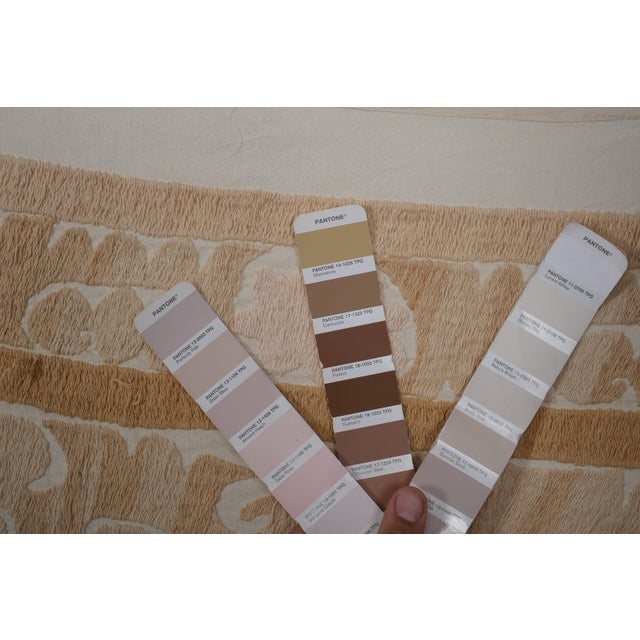 Textile Uzbek Hand Embroidery Beige Suzani Decor 4'6'' X 4'7'' For Sale - Image 7 of 10