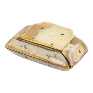 Mid 19th Century Antique Horn Oval Covered Snuff Box With Removable Lid