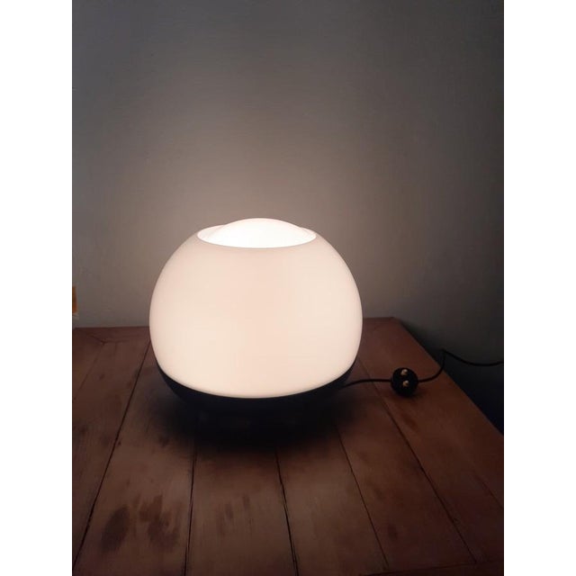 Table Lamp from Artemide For Sale - Image 5 of 7