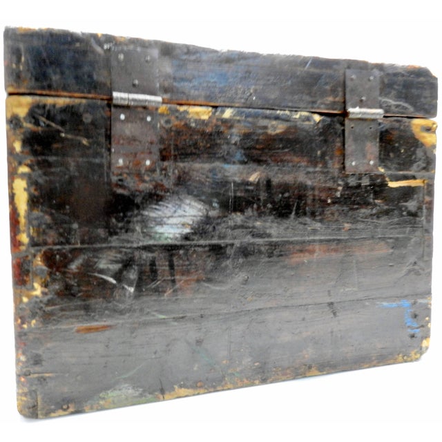 19th Century Hand-Painted Chinese Storage Chest For Sale - Image 4 of 11