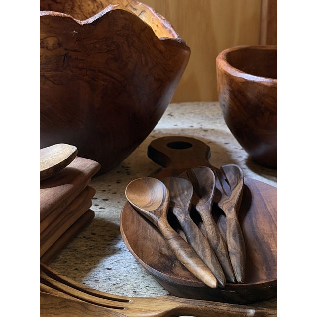 Brown Hand-Carved Olive Wood Serveware, 1980s, Set of 16 For Sale - Image 8 of 18