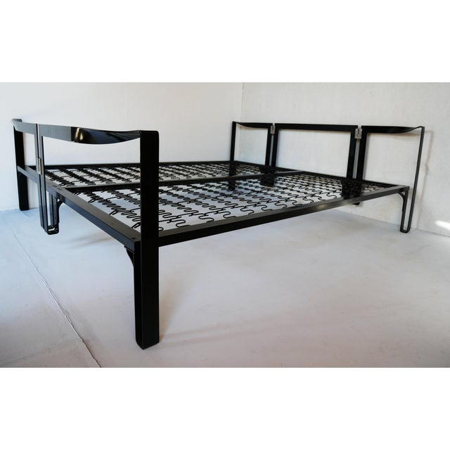 Metal Vanessa Double Bed by Tobia Scarpa for Gavina, 1960s For Sale - Image 7 of 12