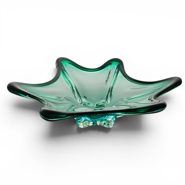Murano Sommerso Emerald & Aquamarine Sculptural Star Art Glass Bowl 11.25" For Sale - Image 9 of 18