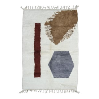 Contemporary Moroccan Wool Rug - 9.8 X 6.7 Ft For Sale