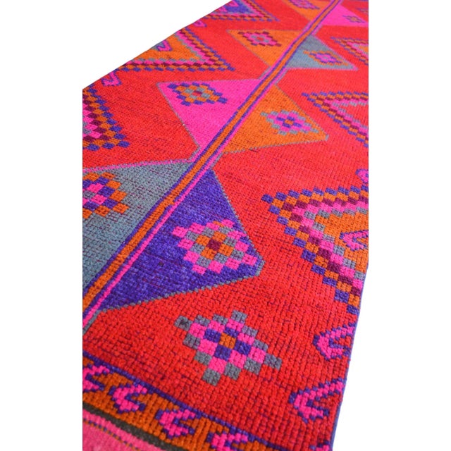 Textile 1970s Kurdish Herki Hand-Knotted Hot Pink Tribal Runner - 3′1″ × 11′9″ For Sale - Image 7 of 11