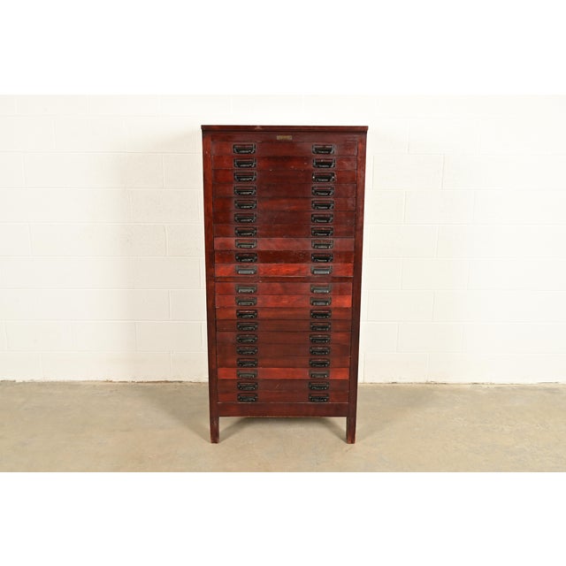 American Antique Arts & Crafts Mahogany 20-Drawer Architect's Blueprint Flat File Cabinet by Hamilton, Circa 1900 For Sale - Image 3 of 14