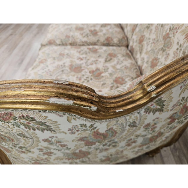 20th Century Italian Baroque Style Sofa in Carved and Gilded Wood For Sale - Image 9 of 18
