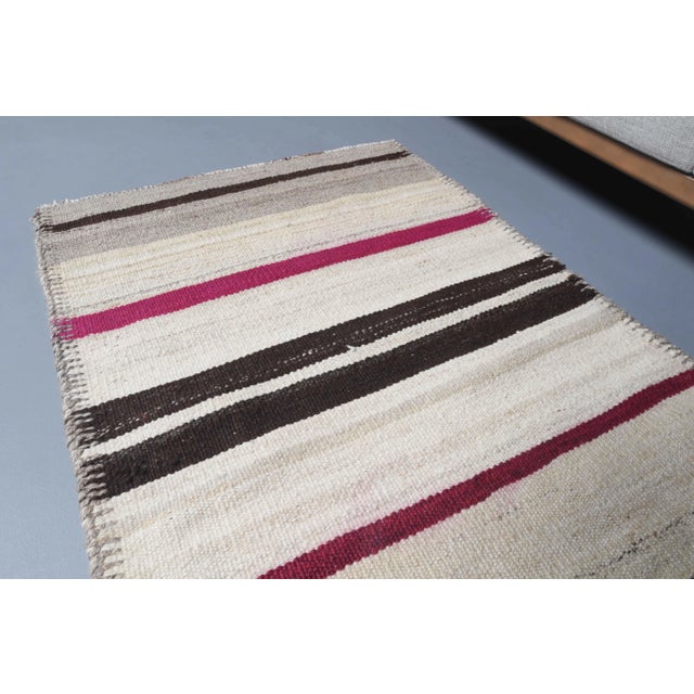 Vintage Turkish Oushak Handmade Wool Cotton White Beige Small Area Rug For Sale - Image 9 of 11