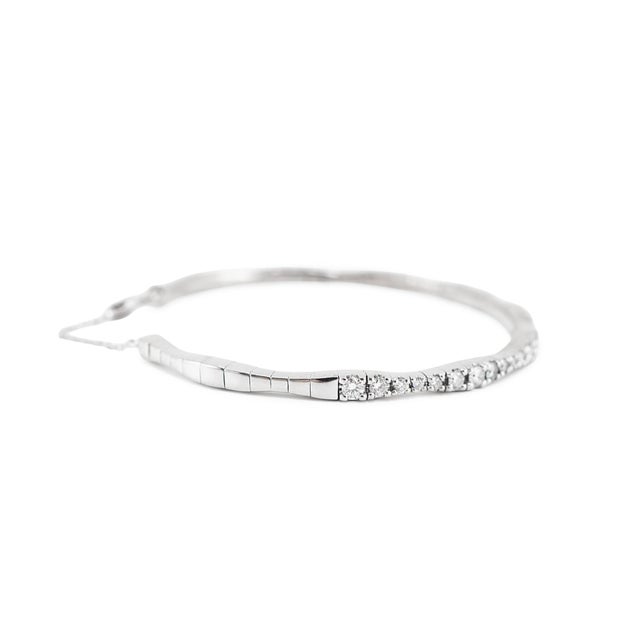 Gabriel & Co 14k White Gold 1.26ctw Diamond Chain Flexible Cuff Bangle Bracelet For Sale - Image 4 of 8