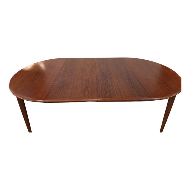 Mid-Century Danish Teak Round Too Oval Dining Table Two Giant Leaves 85 Open Legs Spreader For Sale