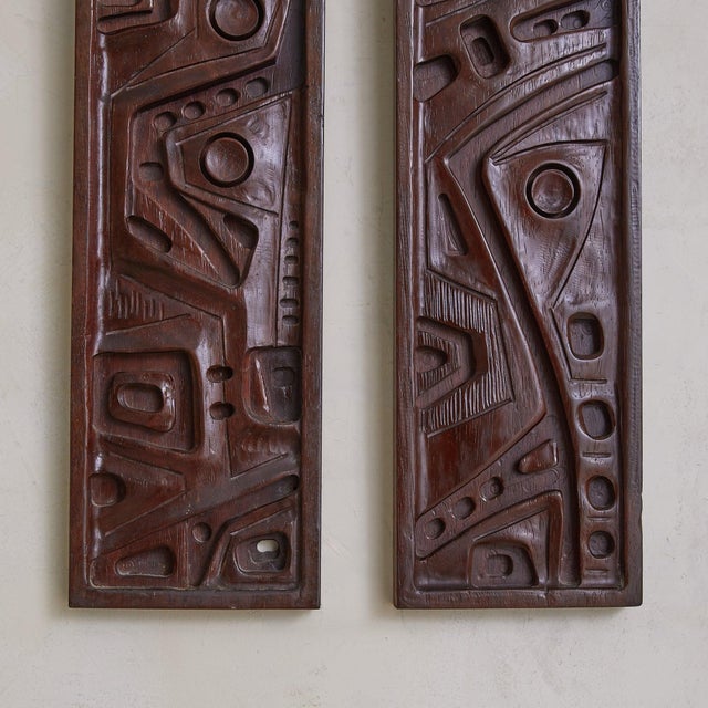 1970s Italian Carved Wooden Wall Panel by Gianni Pinna, 1970s For Sale - Image 5 of 9