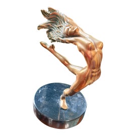 Example of Aesthetic Movement Sculpture