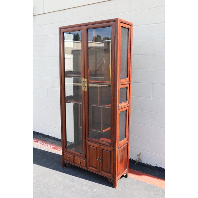 Vintage Asian-Inspired Rosewood Display Cabinet / Curio With Glass Doors and Brass Hardware For Sale In Los Angeles - Image 6 of 18