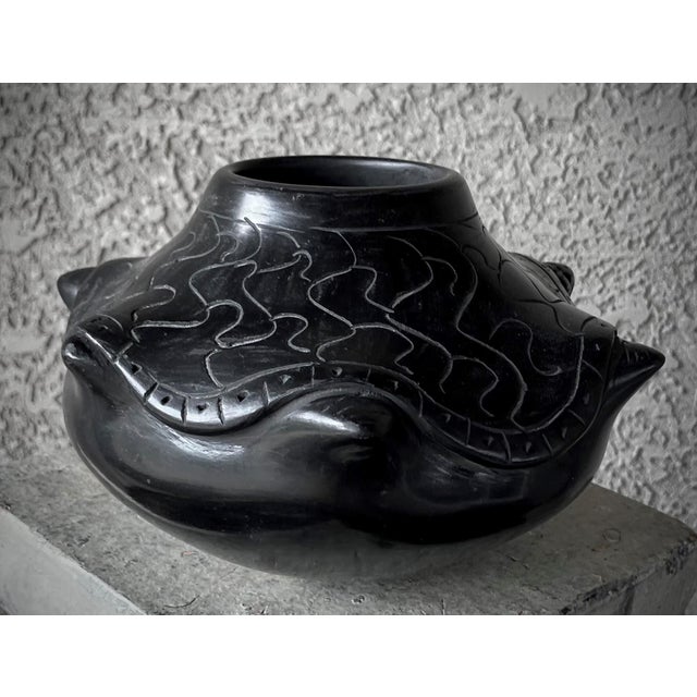 Late 20th-Century Barro Negro Pottery (Black Clay) Roly Poly Turtle Vessel - Oaxaca, Mexico For Sale - Image 16 of 18
