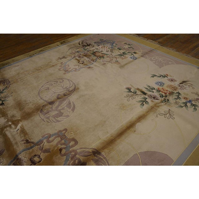 Chinese 1980s Tan Ecru Flower Vintage Chinese Silk Rug 9' X 12' Handknotted Carpet For Sale - Image 3 of 7