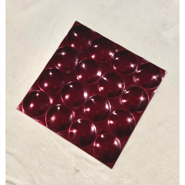 Mid-Century Modern Pop Art Frameless Bubble Plexiglass Panel Mirror Cranberry Mid-Century Modern, Circa 1970s For Sale - Image 3 of 12