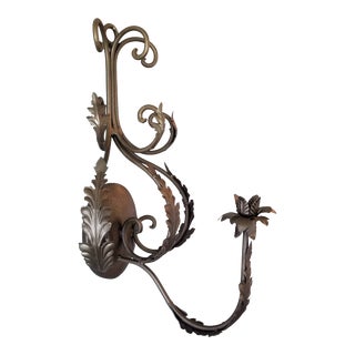 Antiqued Bronze Acanthus Leaf Wall Sconce For Sale