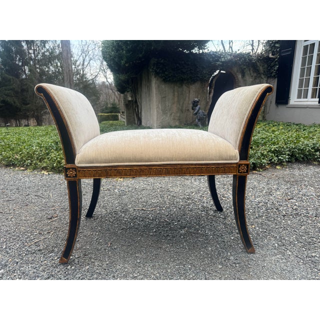 Hollywood Regency Classic Style Carved Window Bench by Maitland Smith For Sale - Image 3 of 12