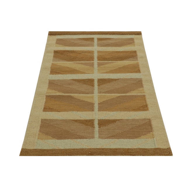 A smart 3x5 Swedish style kilim from our award-winning Scandinavian flat weave collection. Handwoven in wool. On the...