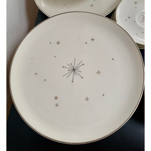 Mid-Century Modern Vintage Atomic “Evening Star” Starburst by Syracuse - Set of 27 For Sale - Image 3 of 9
