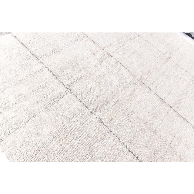 1970s Living Room Earthly White Kilim Rug For Sale - Image 6 of 9