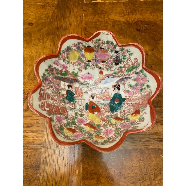 Vintage 1940s Hand Painted Scalloped Bowl Made in Occupied Japan For Sale - Image 9 of 9
