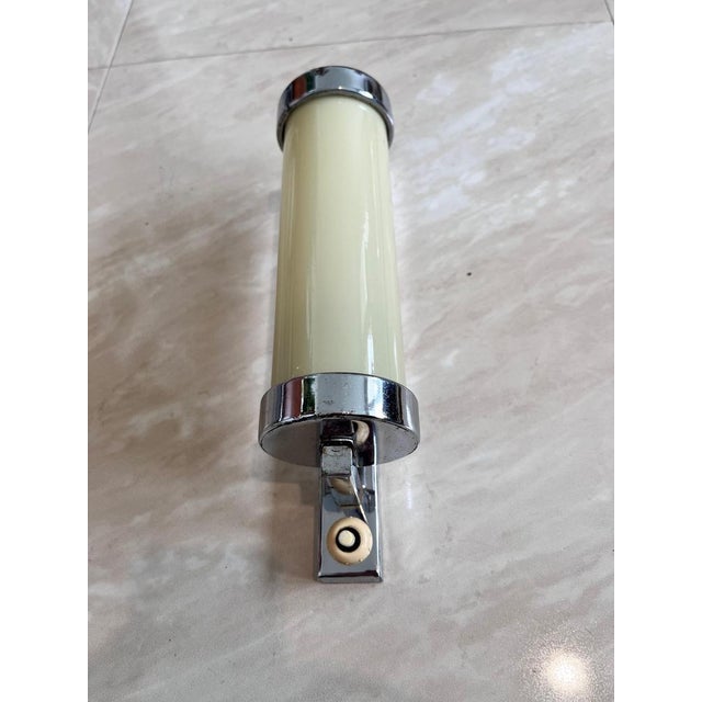 1930s Bauhaus Chrome Milk Glass Wall Lamp, 1930s For Sale - Image 5 of 8