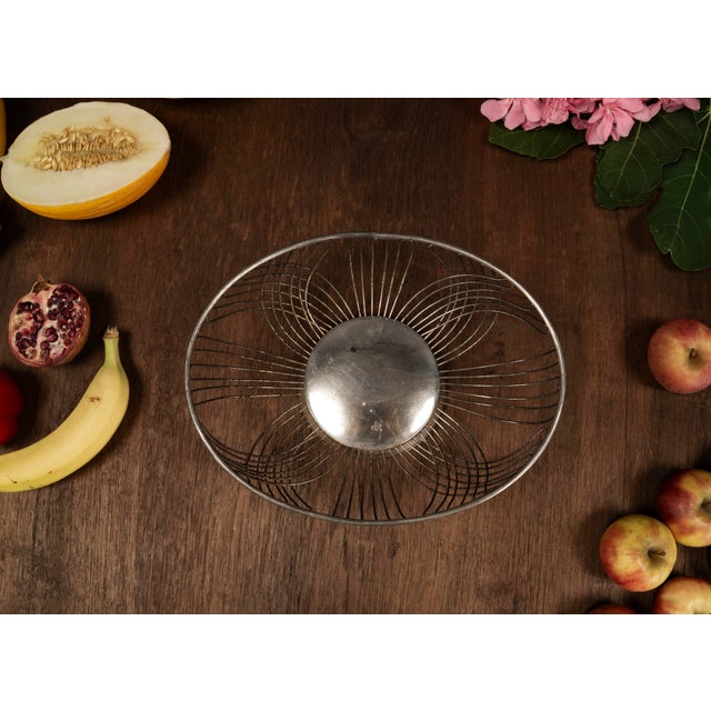 Silver Mid-Century Modern Wire Basket with Silver Plating, 1950s For Sale - Image 8 of 9