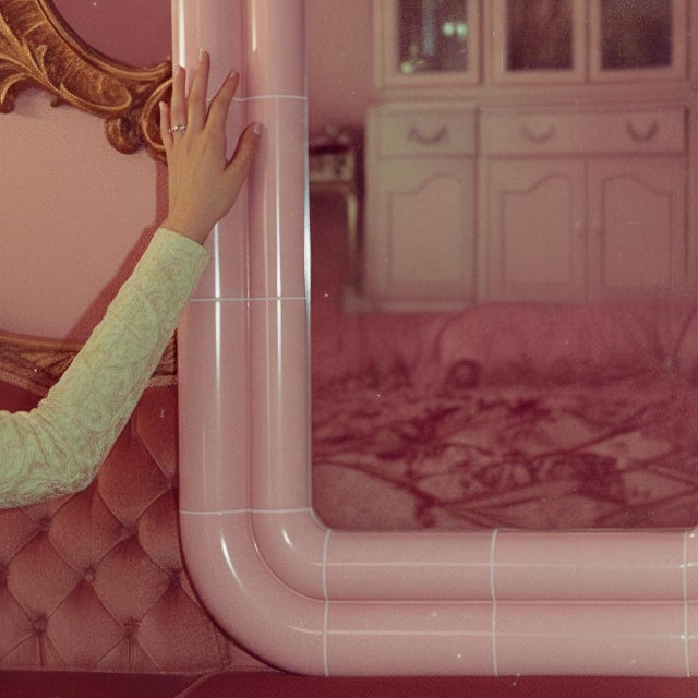 Portalito Mirror in Blush Pink by Tilecito For Sale - Image 6 of 7