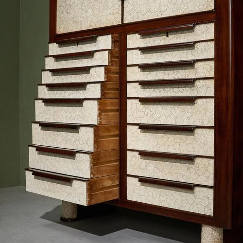 Metal Large Eggshell Cabinet by Aldo Tura, Italy, 1940s For Sale - Image 7 of 13