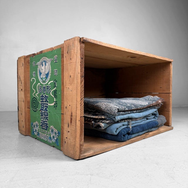 Vintage Japanese Wooden Crate with Kincho Label, 1930s For Sale - Image 6 of 12