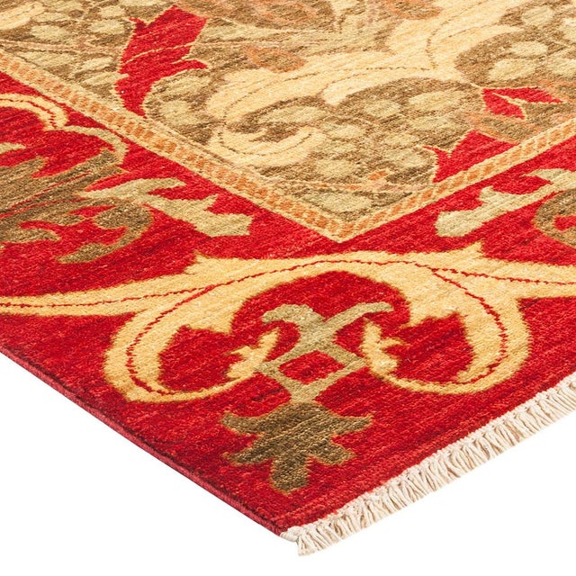 With simple, bold, yet informal designs and a broad palette of colors that ranges from earthy hues to brilliant gems, the...