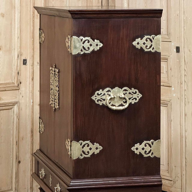 19th Century Dutch Collector’s Cabinet With Brass Hardware For Sale - Image 17 of 18
