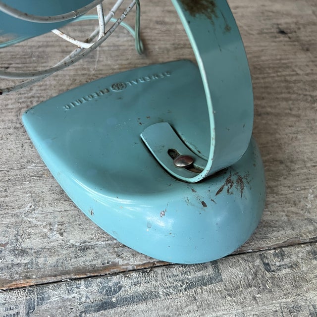 Vintage General Electric 1950s Aqua Blue Metal Oscillating Desk Fan - 10" Blades 14" Tall For Sale - Image 10 of 14