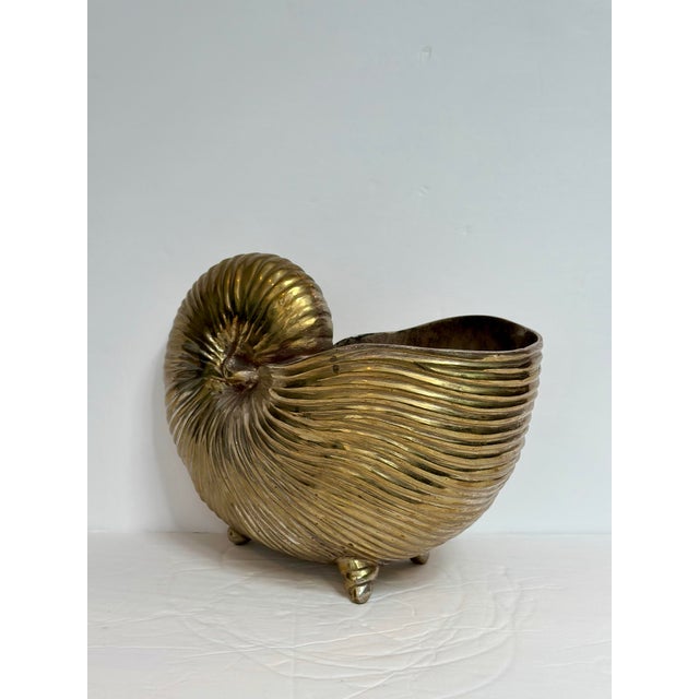 Hollywood Regency 1980s Hollywood Regency Brass Nautilus Shell Footed Vessel For Sale - Image 3 of 9