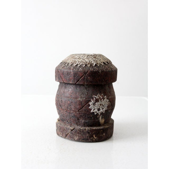 Early 20th Century Antique Wooden Grinding Vessel For Sale - Image 5 of 12