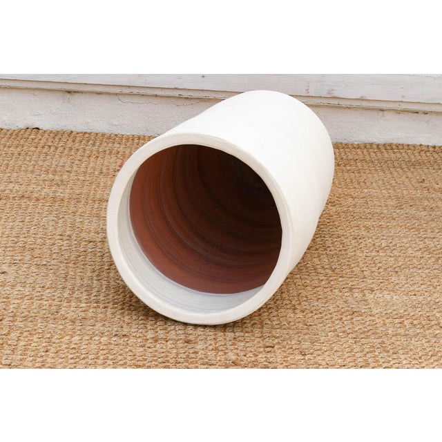 Modern Santorini Chalk White Clay Planter For Sale In Los Angeles - Image 6 of 8