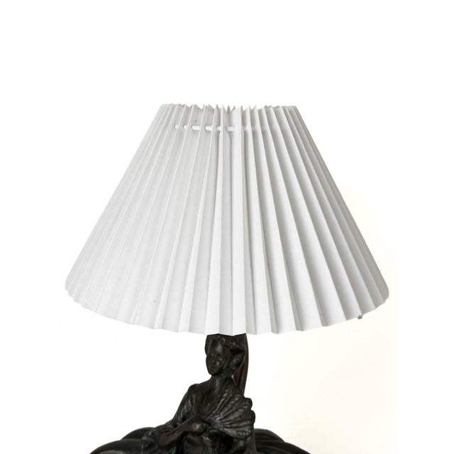 Metal Art Deco French Figural Table Lamp in Bronze, 1930s For Sale - Image 7 of 14