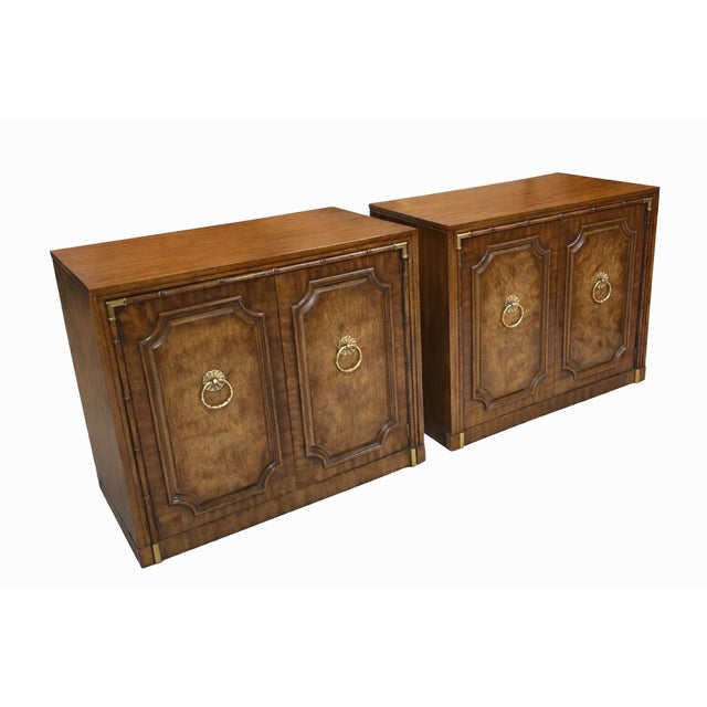 Pair of Mid 20th Century Weiman Faux Bamboo Burl Pagoda Vitrines on Matching Cabinets For Sale - Image 10 of 18