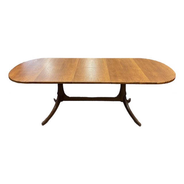 Extending Teak Oval Dining Table on Double Pedestal Base. Uk c.1960 For Sale