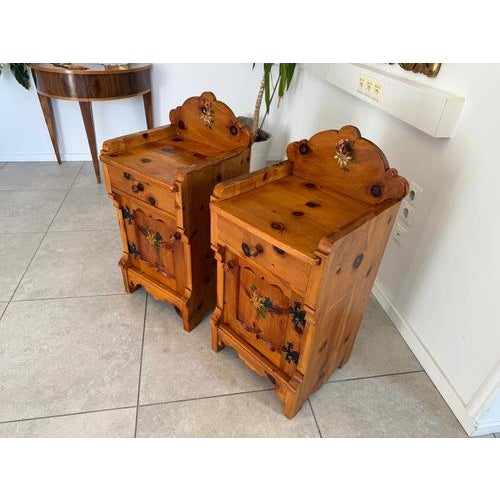 Antique Rustic Bedside Tables in Natural Pine, 1890s, Set of 2 For Sale - Image 6 of 10