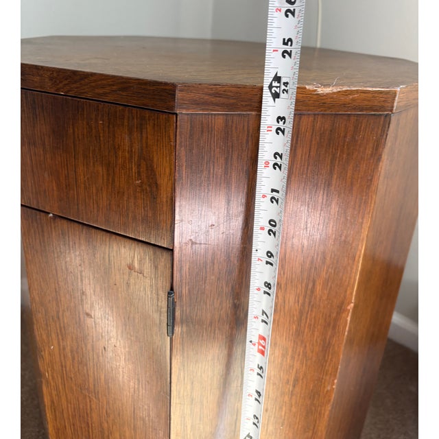 Harvey Probber 1950s Harvey Probber Decagon Walnut Cabinet, American Mid-Century Modern, Circa 1950 For Sale - Image 4 of 7
