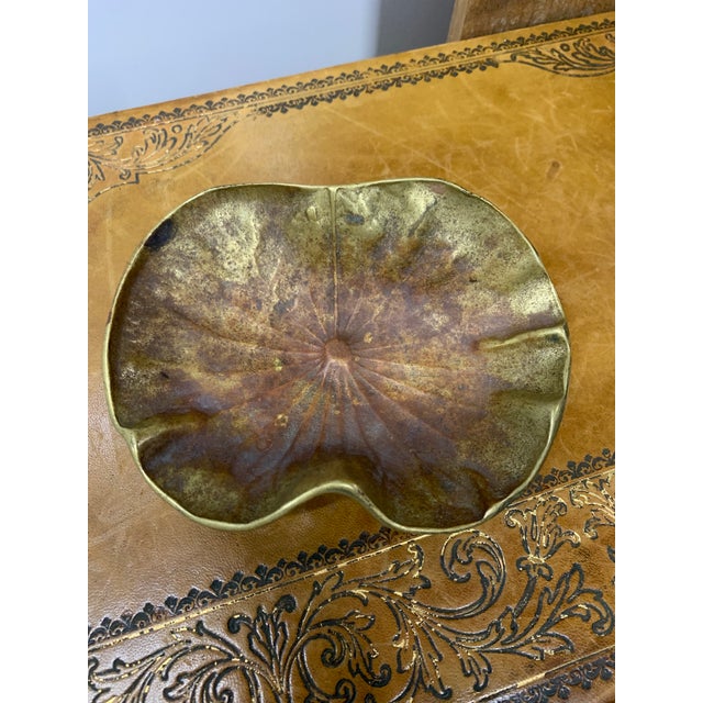 Figurative Vintage Solid Brass Lotus Leaf Decorative Bowl - Virginia Metalcrafters For Sale - Image 3 of 7