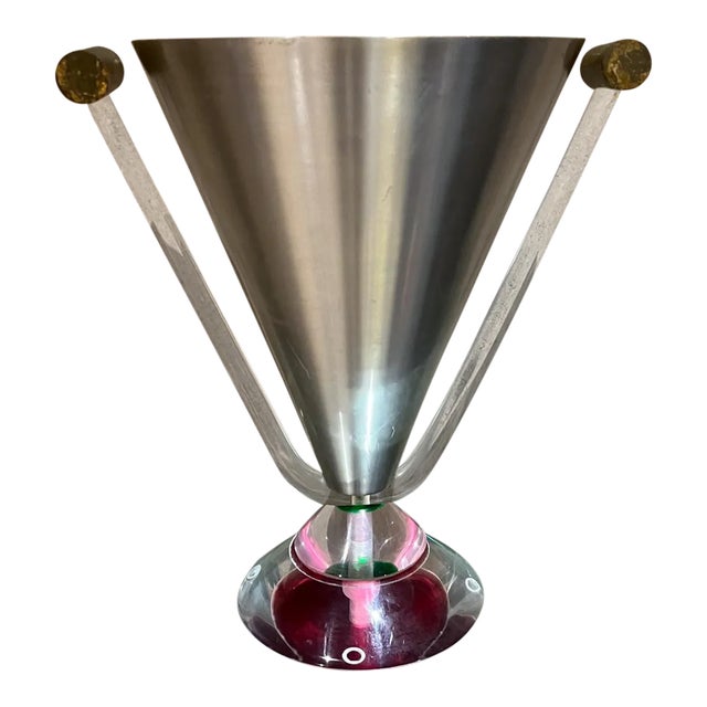 1960s Lucite Color Vase Memphis School Style Vasa For Sale