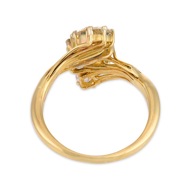 Vintage Sapphire Diamond 18k Yellow Gold Ring, Size 6 For Sale In Los Angeles - Image 6 of 6