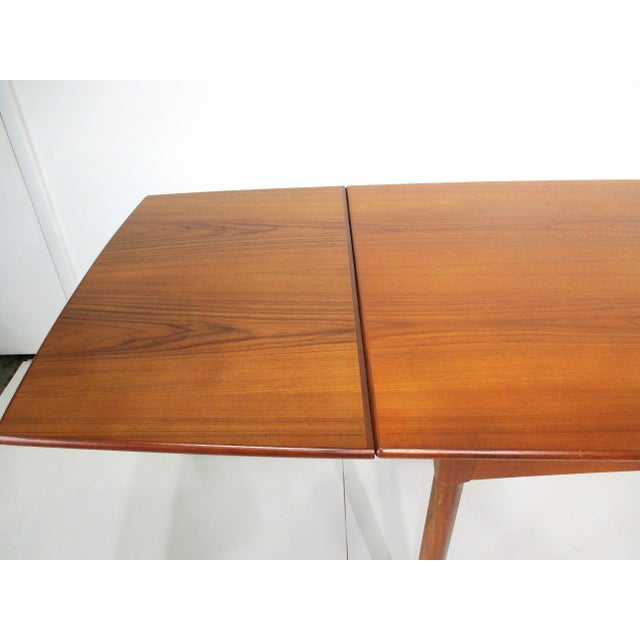 Mid 20th Century Teak Expandable Dining Table in the Style of Niels Moller Denmark For Sale - Image 5 of 14