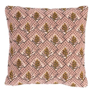 Schumacher Blair Silk Épinglé 18" Pillow In Wythe Rose For Sale