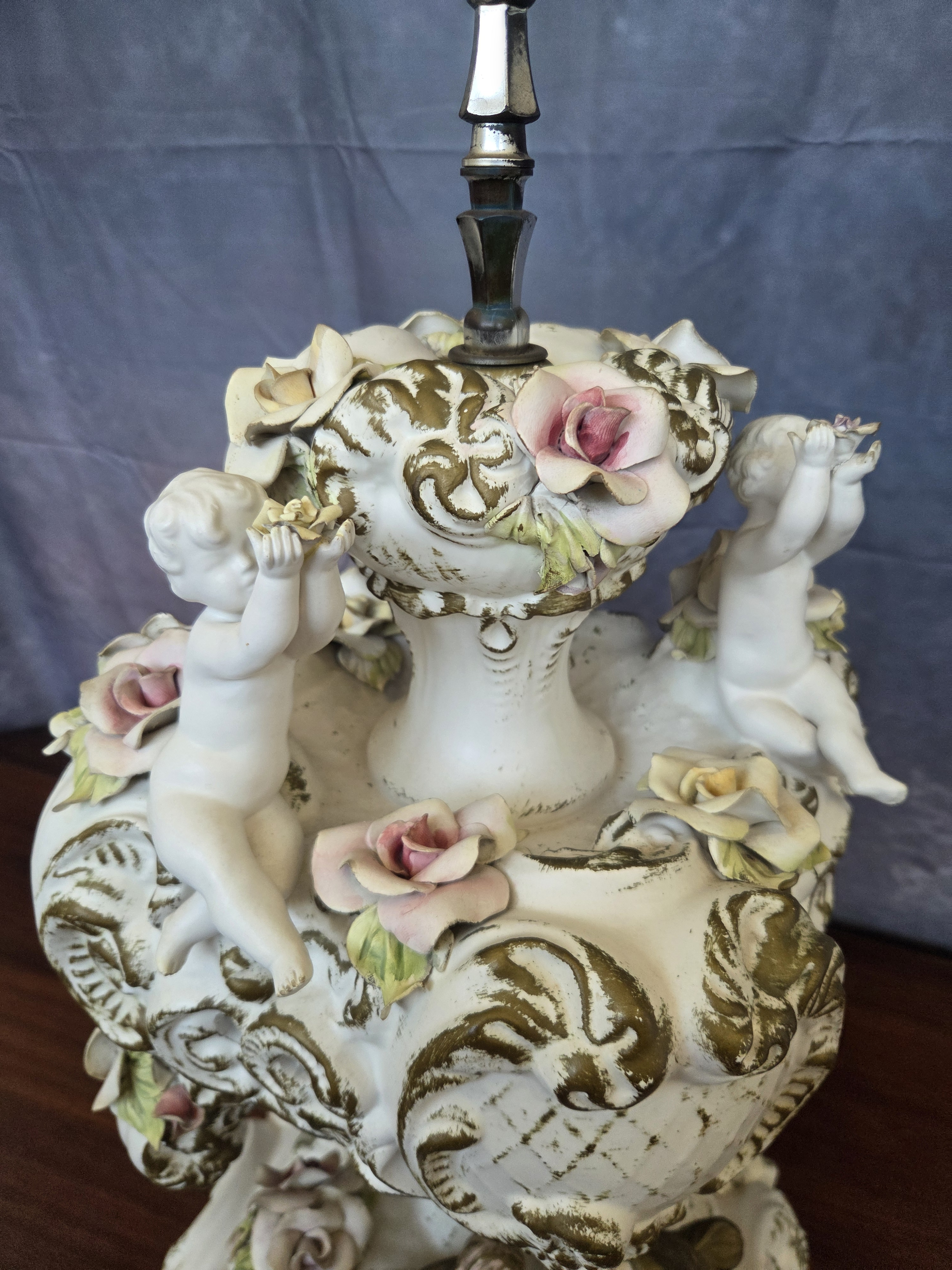 1960s Azzolin Brothers Porcelain Figural & Floral Table Lamp W