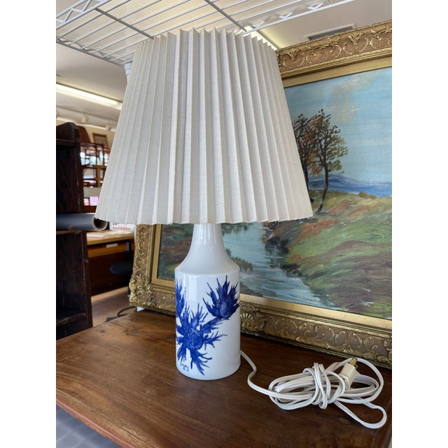 1960s 1960s Mid-Century Modern Hand-Painted Thistle Lamp Royal Copenhagen Aluminia, Denmark For Sale - Image 5 of 9