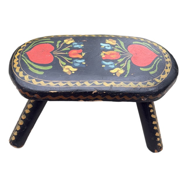 1950s Hand Painted Scandinavian Style Wooden Folk Art Footstool With Heart and Floral Decoration For Sale